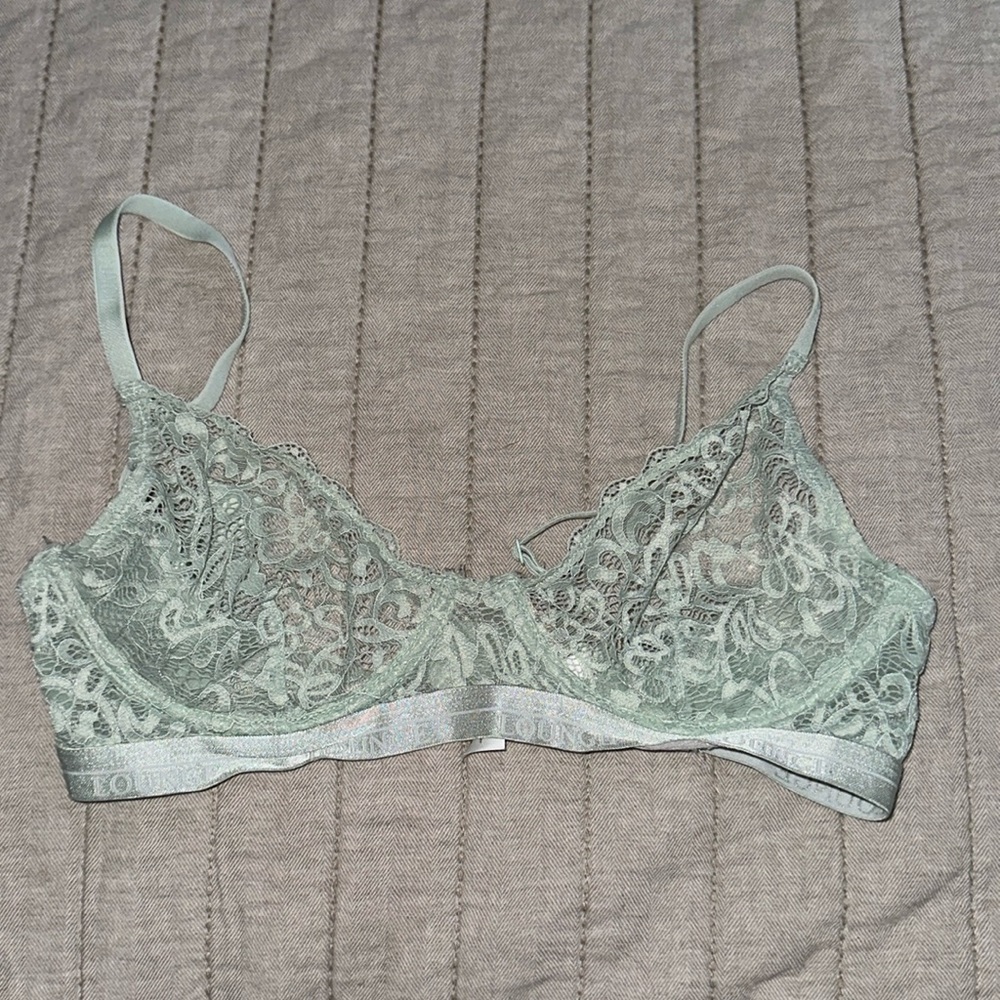 Lounge Balcony Bra